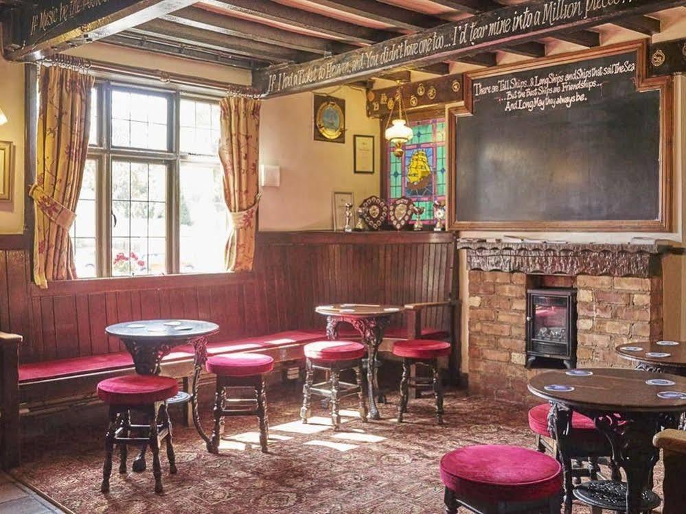 Lowdham The Old Ship Inn מראה חיצוני תמונה