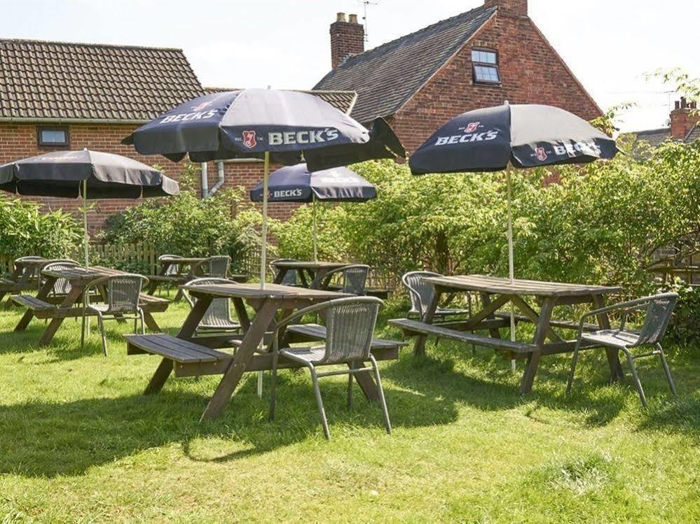 Lowdham The Old Ship Inn מראה חיצוני תמונה